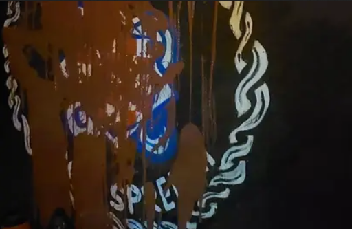 Branitelji i Armada obnovili mural HOS-a u Rijeci, a sada su ga aktivisti polili crvenom bojom: Je li to način poštovanja hrvatskih branitelja?