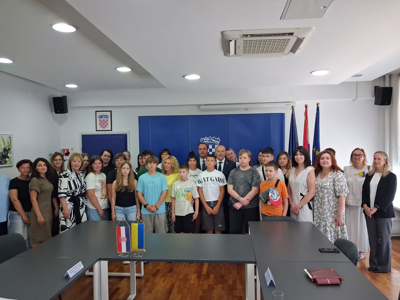 Ministar Medved primio udovice i djecu poginulih branitelja Ukrajine