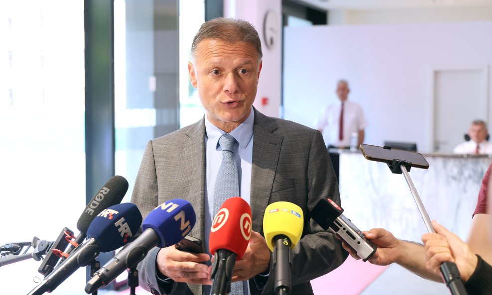 Jandroković o aferi mimohod: 'Oni su spremi prekršiti zakon. Treba upaliti alarm'