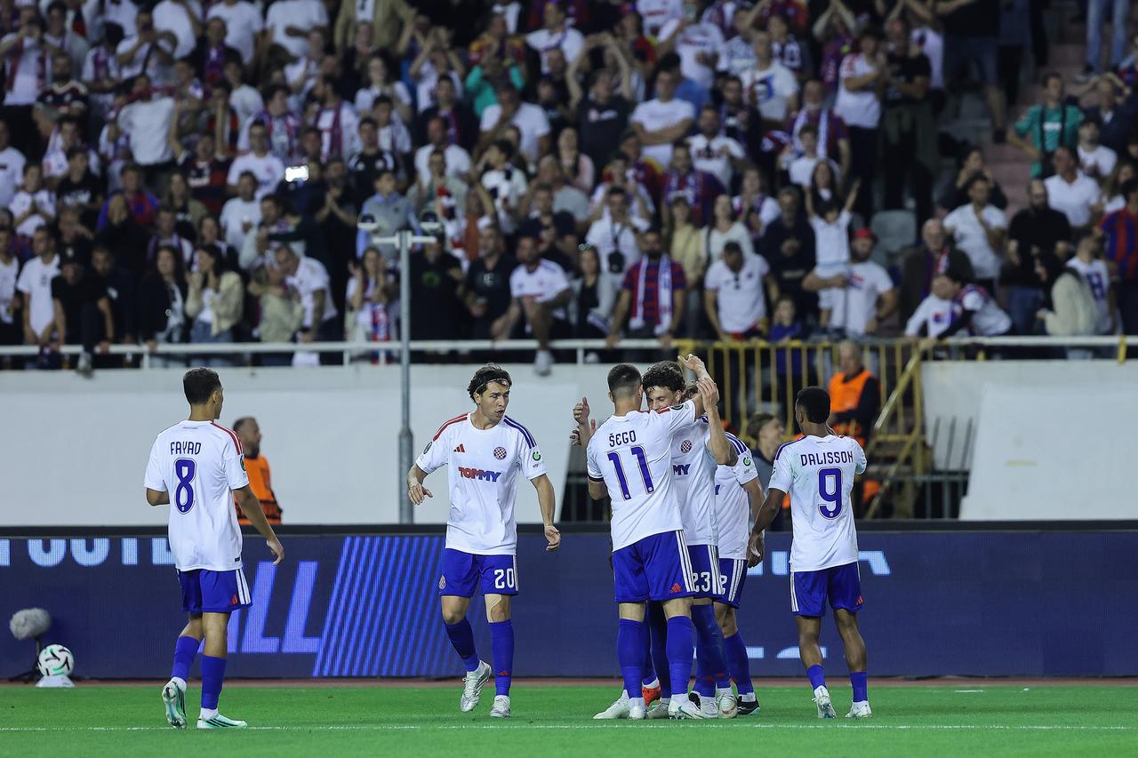 HAJDUK SRUŠIO SLAVNI AJAX! Poljud eruptirao nakon velike europske pobjede Bijelih