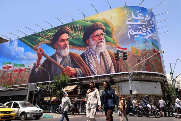 Pakistanski posrednici  "SAD i Iran dogovorili su okvir za mirovni sporazum nakon tri mjeseca rata. Potpis u iduća 24 sata"'