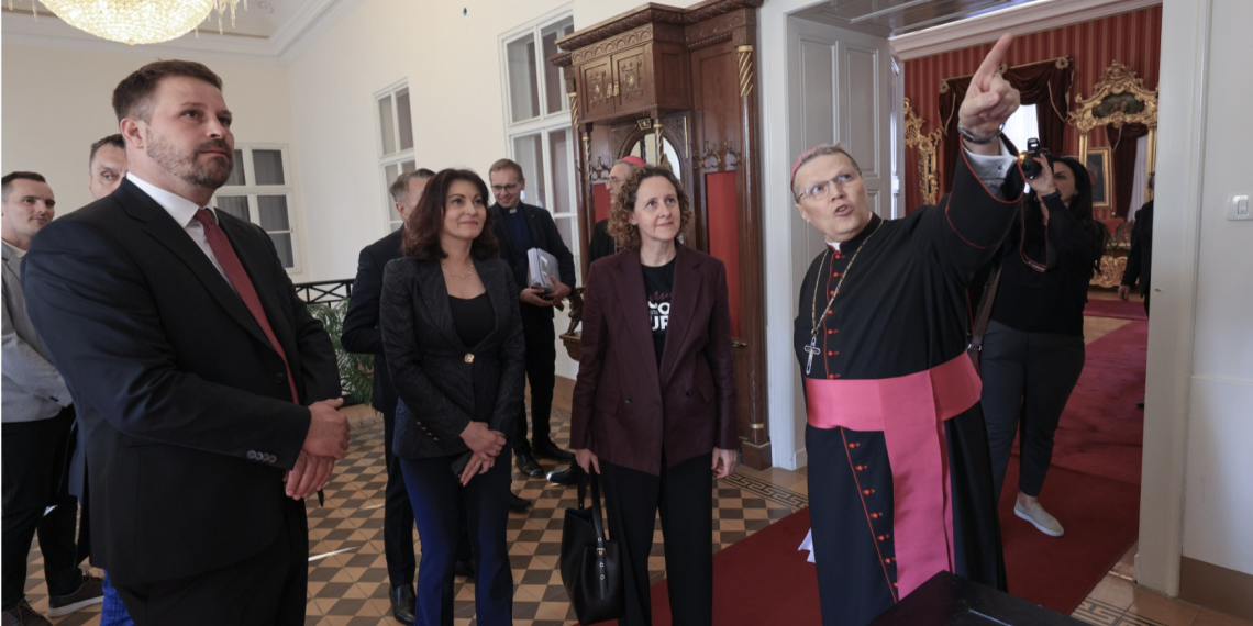 Kreće obnova đakovačke katedrale i osječke konkatedrale, višemilijunska ulaganja