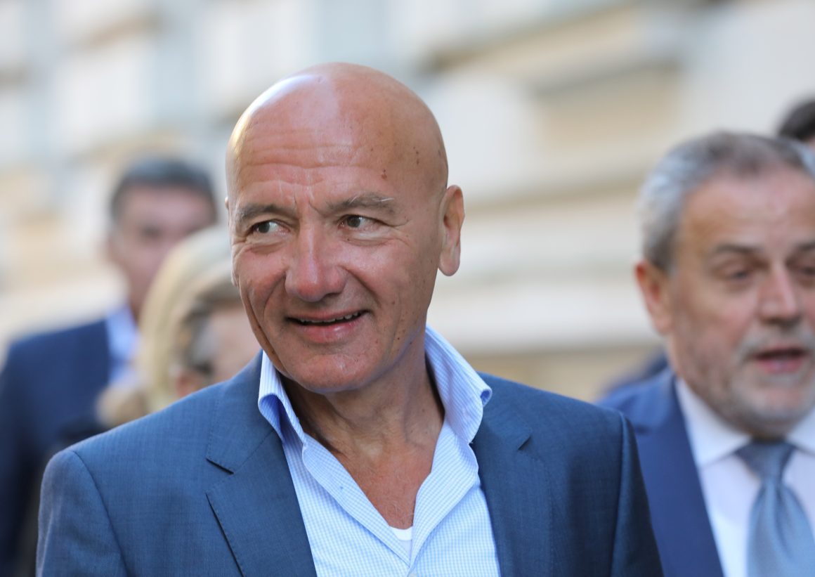 Nakon Gospića nova pitanja: Što Pripuzovi bageri rade u Sisku?