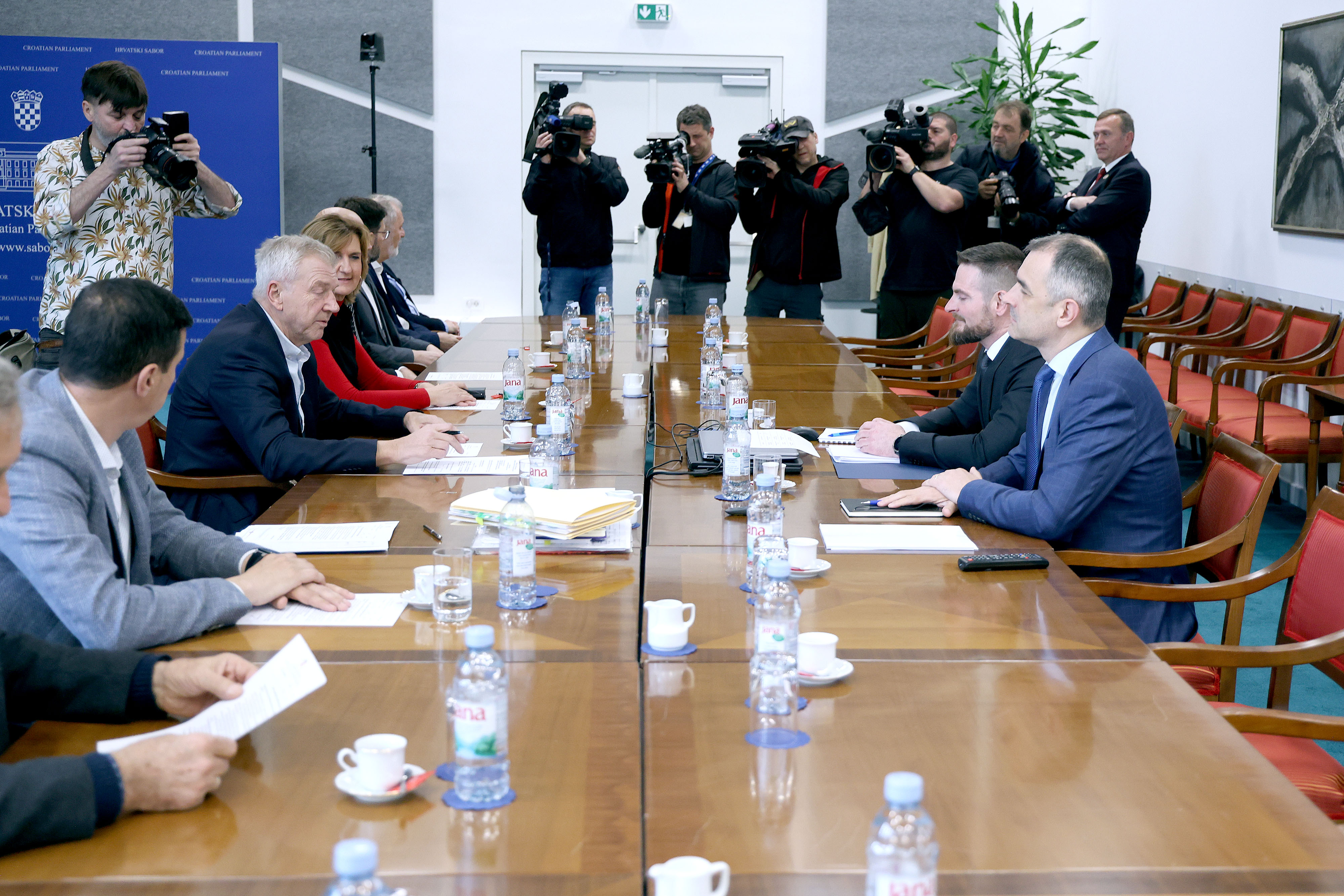 Objavljeno tko će nadzirati rad SOA-e i drugih sigurnosnih službi