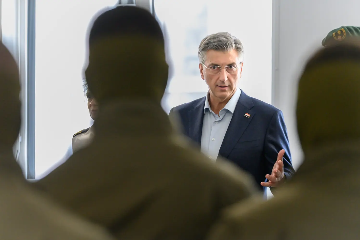 Plenković u Parizu o cijenama goriva i mogućim novim intervencijama Vlade