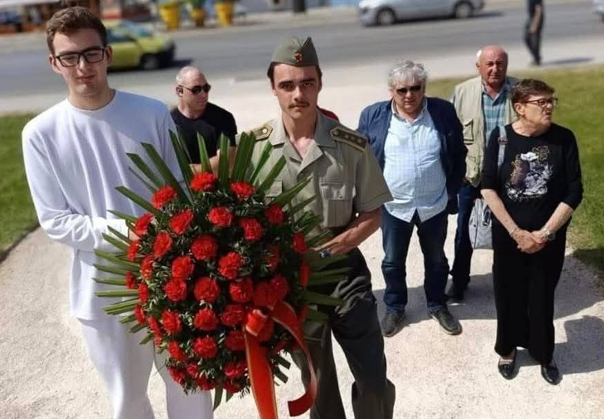 Ideološki maskenbal u Puli: Promicanje simbola agresije pod krinkom "nostalgije"