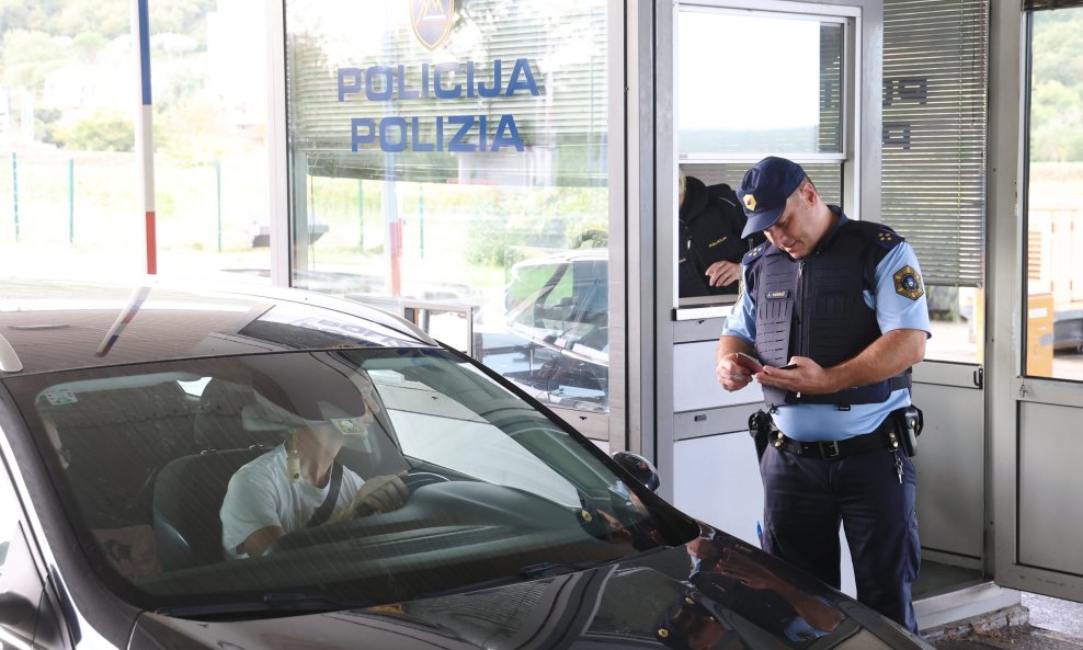 Slovenija konačno ukida kontrolu na granici s Hrvatskom!