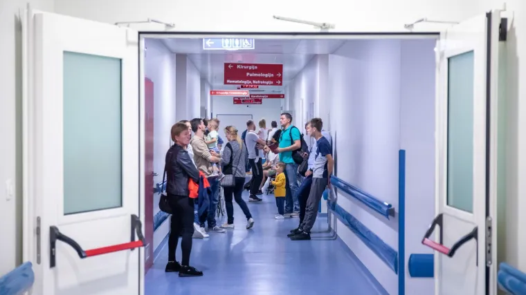 JE LI TO RJEŠENJE? / Hrvati se raspisali o novitetu koji je uvela bolnica u Zagrebu: 'Oni mogu raditi petke i svetke?'