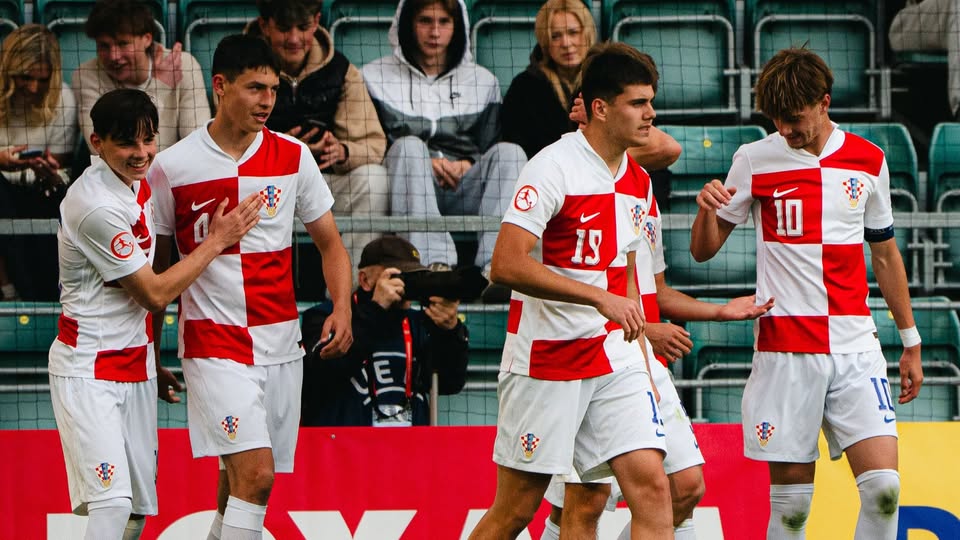 Hrvatska U-17 nogometna reprezentacija pobijedila Španjolce, ali je ipak ispala s Eura