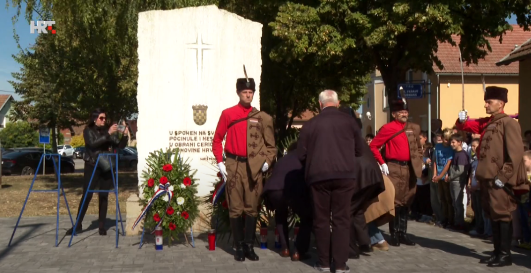U Marincima i Ceriću odana počast poginulim i nestalim hrvatskim braniteljima i civilima