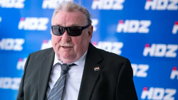 TKO ZNA ZNA / Šeks zgrožen zastupnicima Sabora: 'Tako se ne ponašaju ni pijanci u najbjednijoj krčmi'
