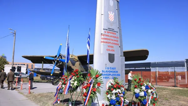 Samostalni zrakoplovni vod Osijek: 35 godina od osnutka nebeskih ratnika koji su prkosili smrti