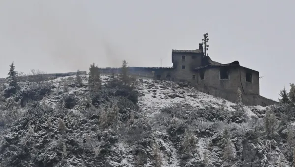 Požar teško oštetio Hitlerovo „Orlovo gnijezdo” u Bavarskoj: Sumnja se na podmetanje