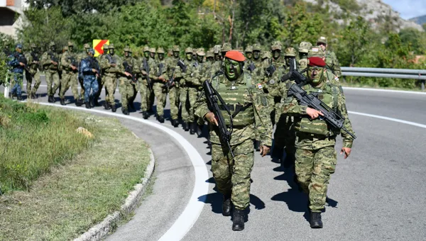 Pripadnici Hrvatske vojske krenuli na 88 kilometara dugu hodnju od Udbine do Knina: Među njima i vojnici s Kosova