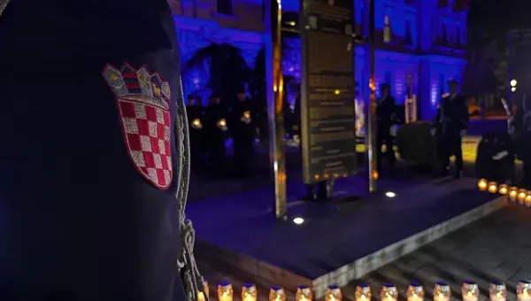 U Vukovaru odana počast 97 poginulih i nestalih policajaca: „Njihova žrtva nikada ne smije biti zaboravljena”