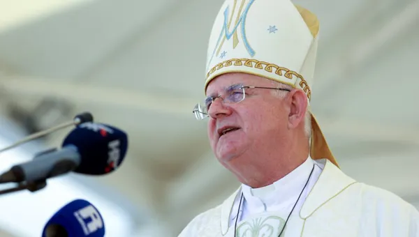 Mate Uzinić Riječki nadbiskup oglasio se o Torcidi: Osudio veličanje ustaštva, ali i upozorio na drugu opasnost