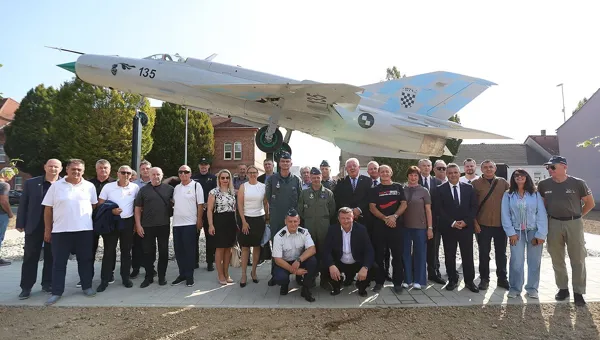 MiG-21 u Virovitici: Veličanstveni simbol pobjede i sjećanja