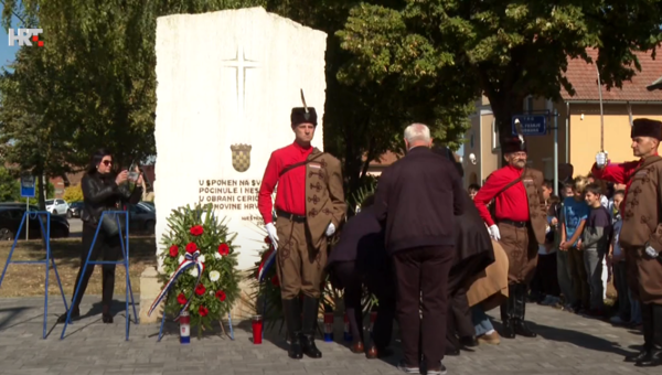 U Marincima i Ceriću odana počast poginulim i nestalim hrvatskim braniteljima i civilima