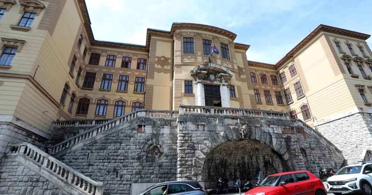 Čuvao djevojčicu (7) pa je spolno zlostavljao. Dobio 14 godina zatvora
