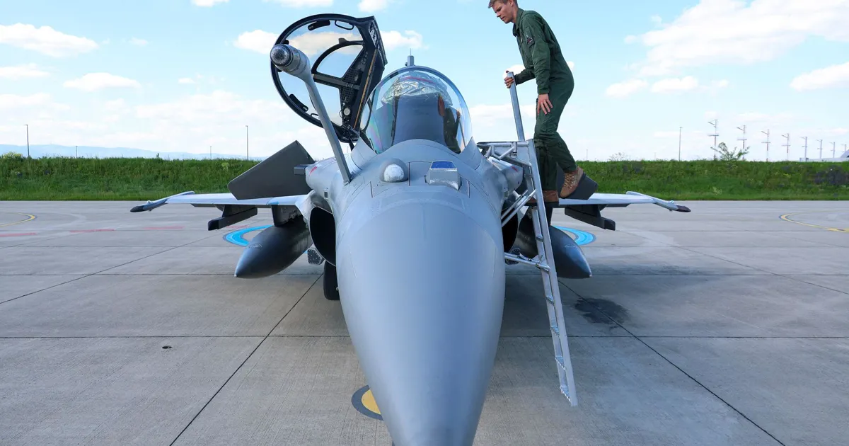 Rafalei ponovno odjekuju iznad Zagreba: Hrvatski i francuski piloti zajedno vježbaju zračnu borbu